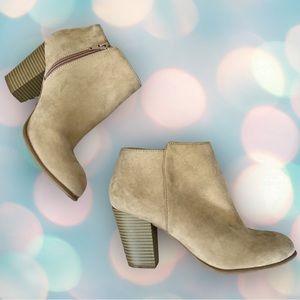 Women’s Suede Heel Ankle Booties Boots Size 9